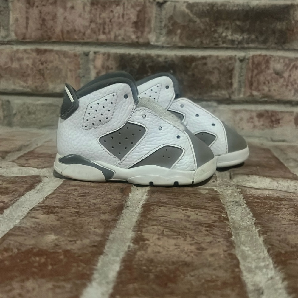 Kids toddler jordan 6 retro cool grey size 4c